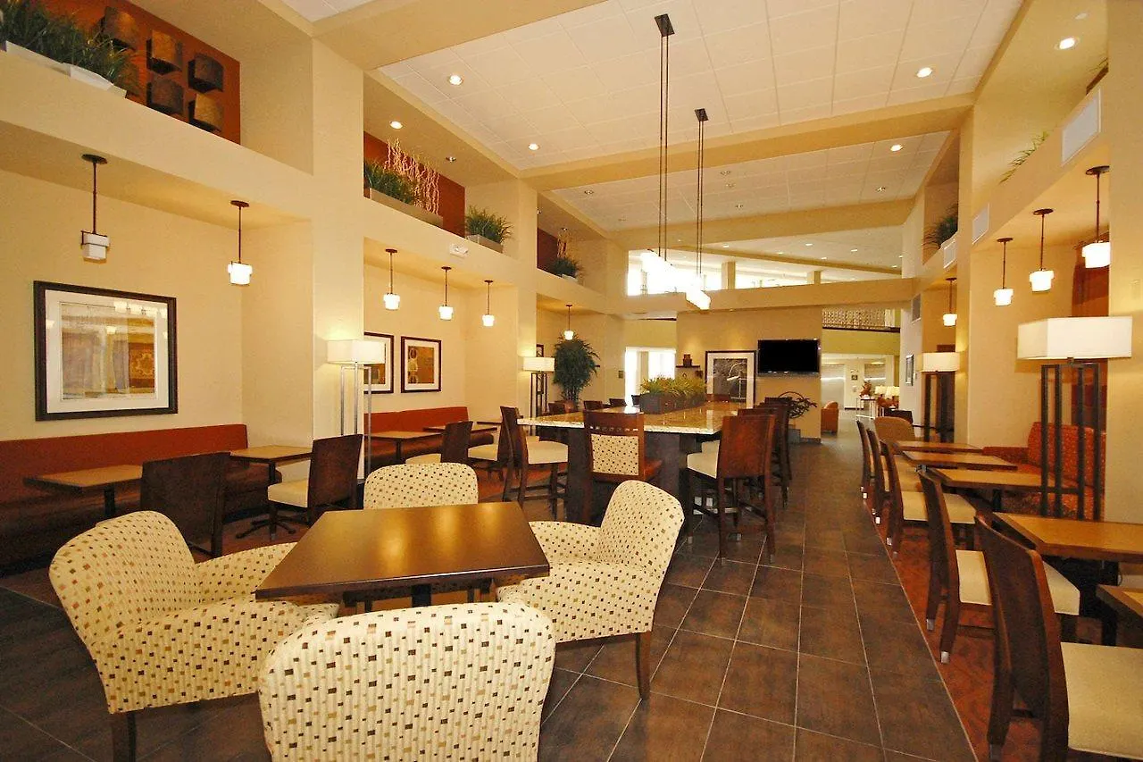 Hampton Inn & Suites Phoenix/Gilbert 3*, Gilbert