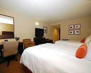 Hampton Inn & Suites Phoenix/Gilbert 3*, Gilbert